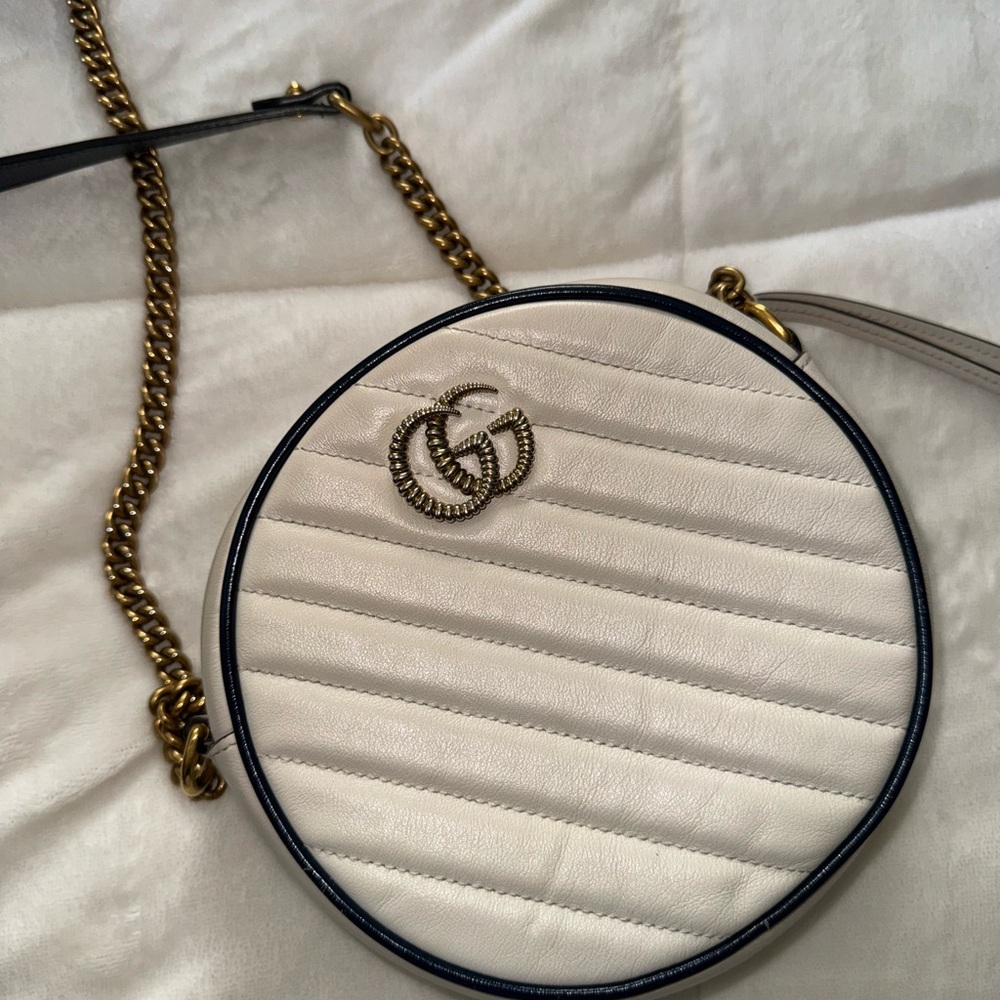 Gucci White Round Quilted Bag